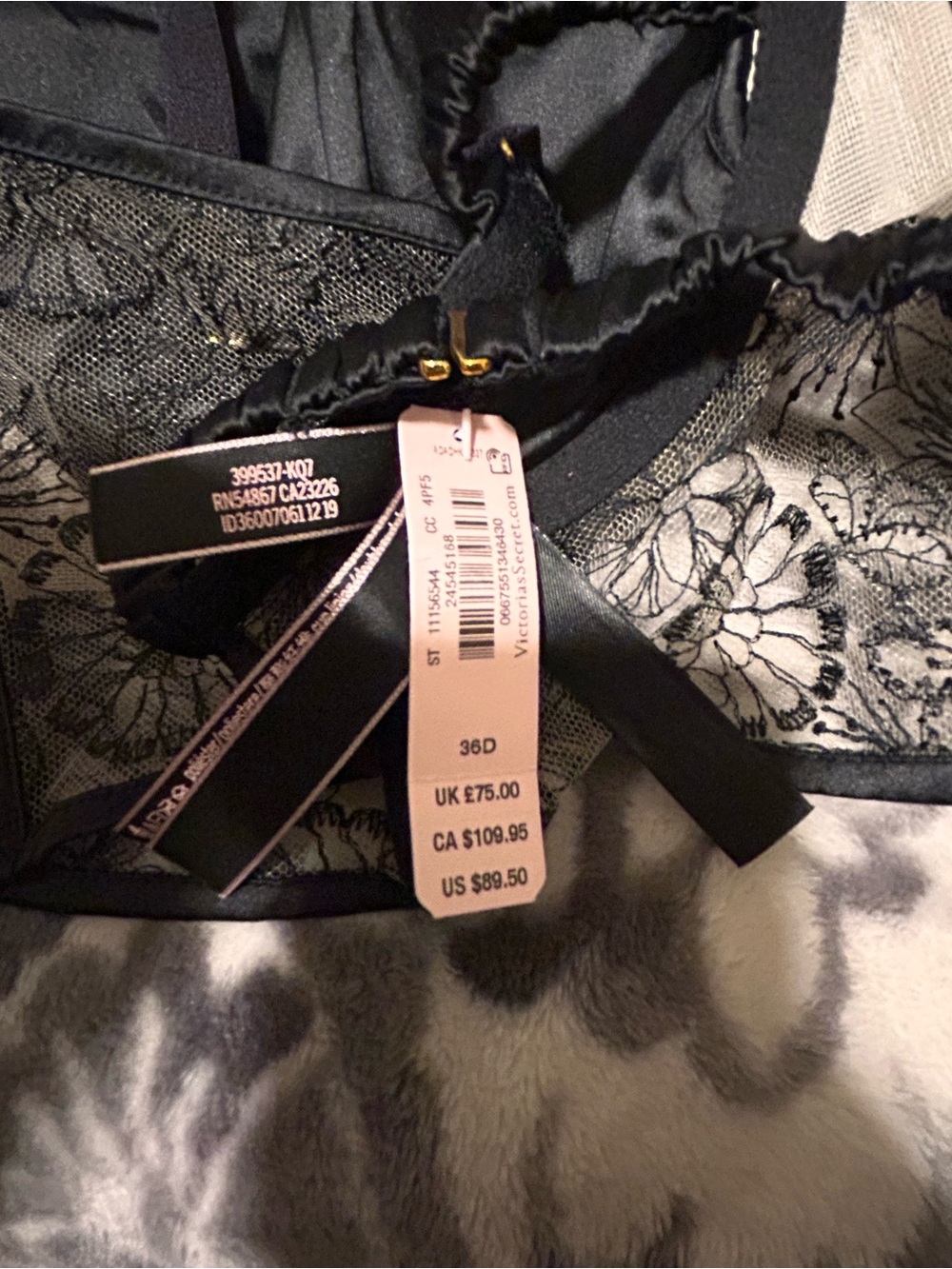 Victoria's Secret Black Floral Lace Longline Bra on Nude - Picture 3 of 3